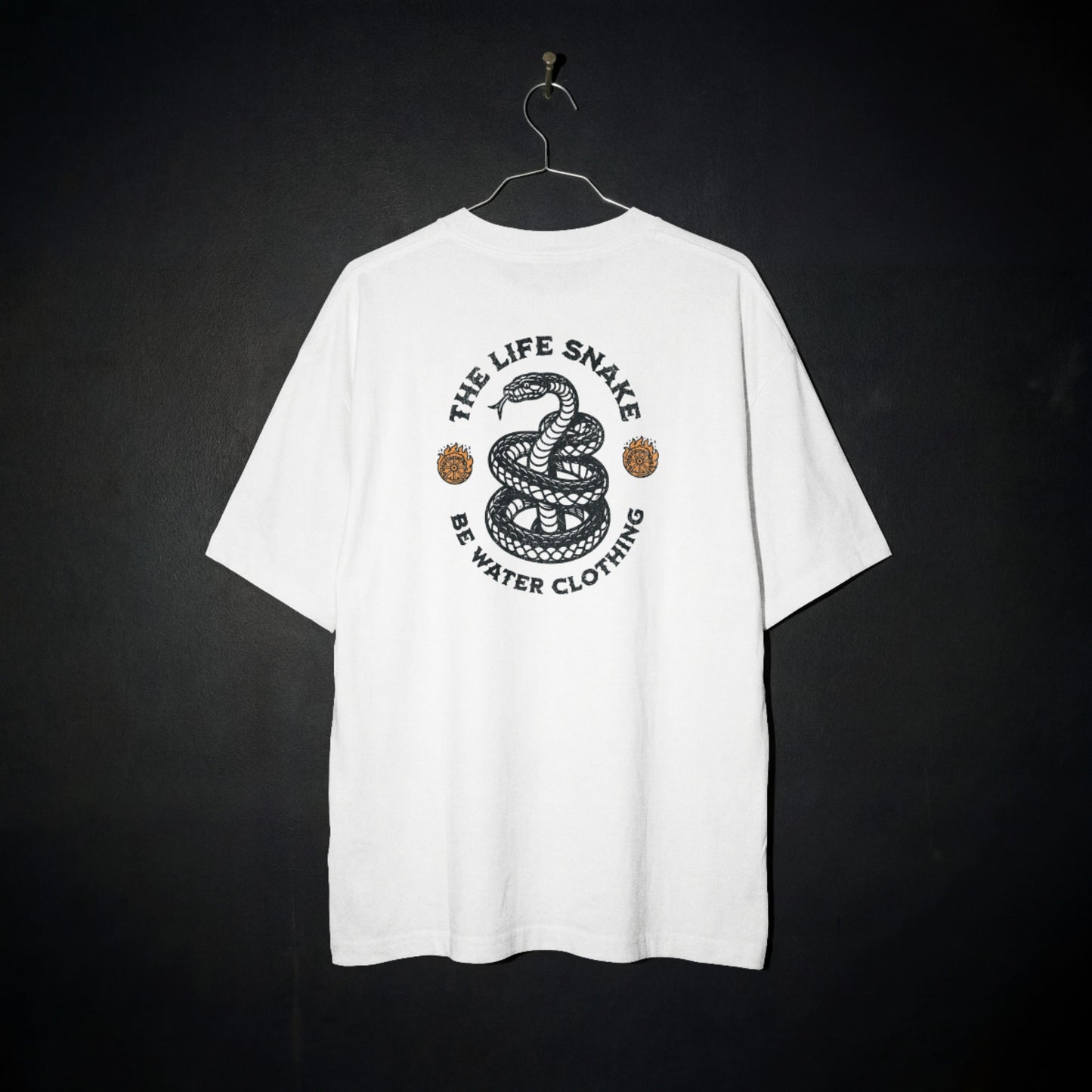 Camiseta Oversized - THE LIFE SNAKE